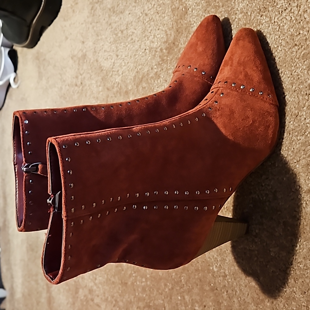 Universal Tread Studded Bootie. 8.5